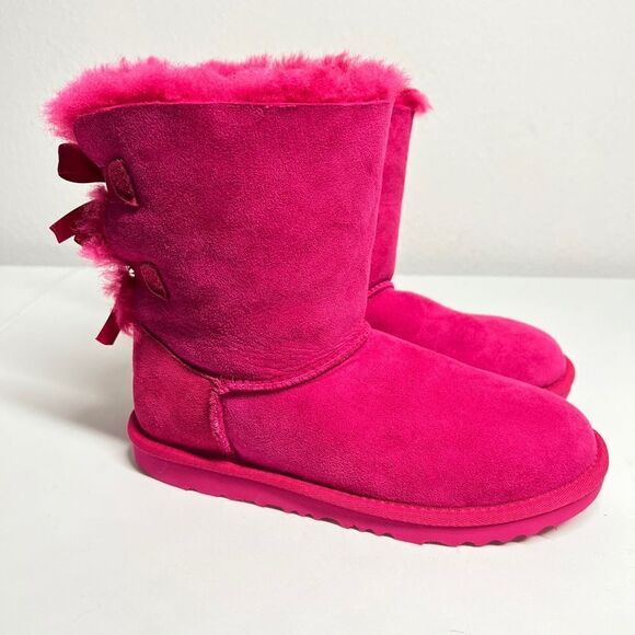 UGG Other - Ugg Mini Bailey Bow II Pink Azalea Fur Boots Big Kids Size 5 Women’s Size 6,5NWT